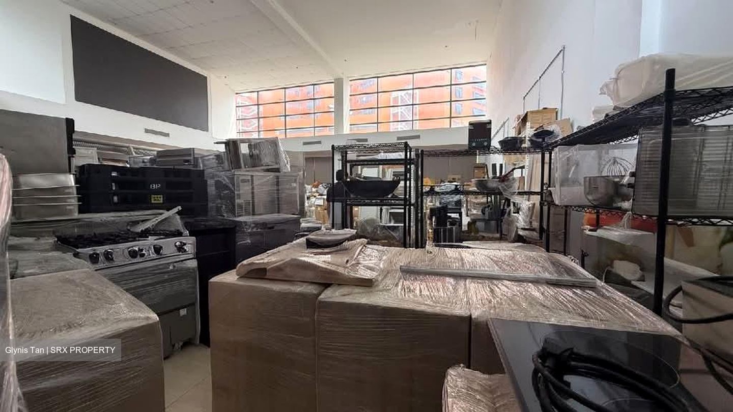 Hersing Kitchen (D18), Factory #607319911